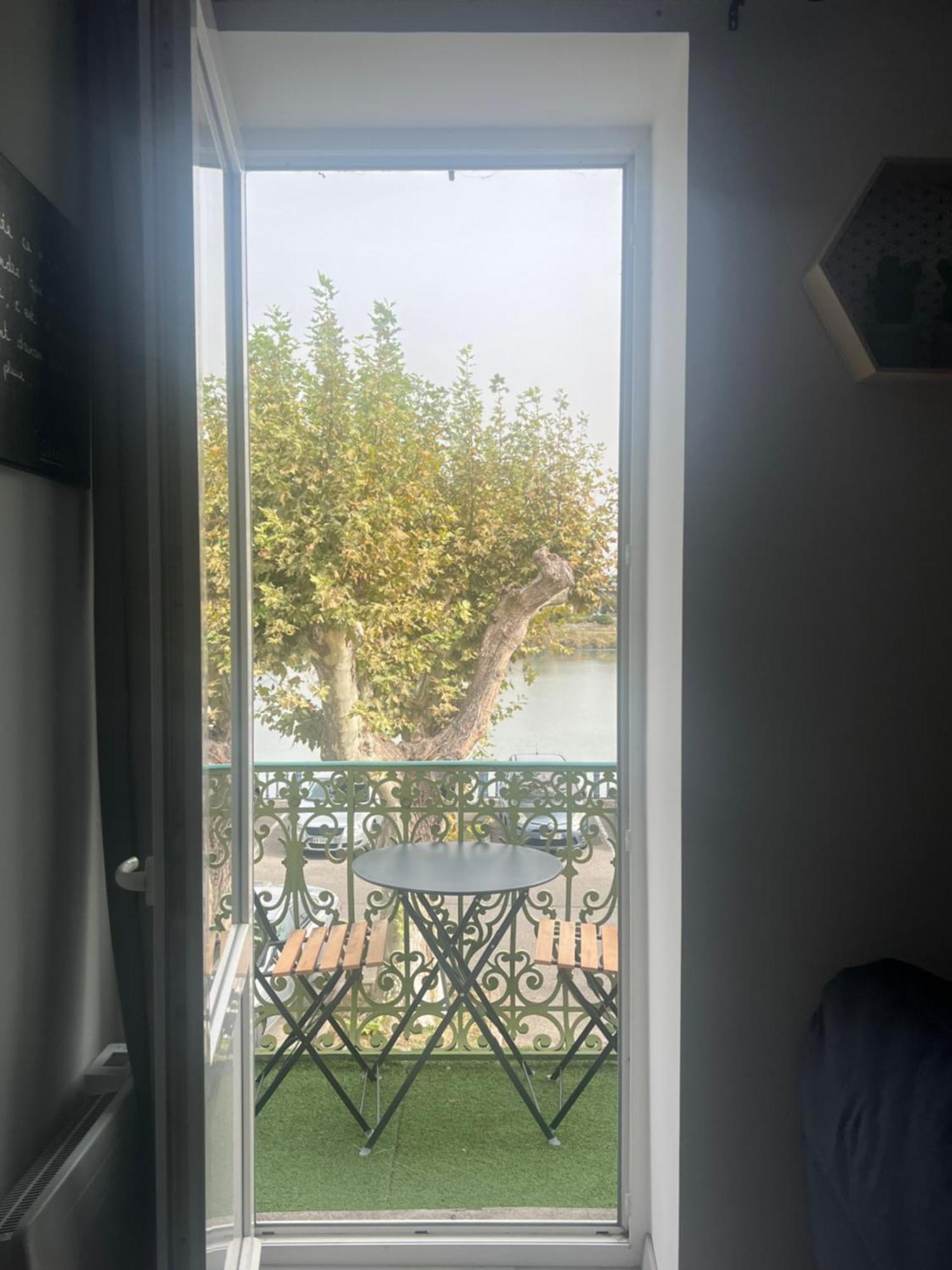 Appartement Prive « Rive Droite » Serrières-en-Chautagne Eksteriør bilde
